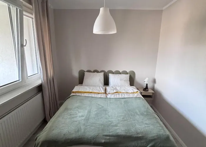 Oliwkowy Hennela Apartment Warsaw